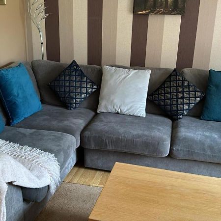 Huntingdon Walk To Town Centre, Cosy, Free Parking Villa Eksteriør bilde
