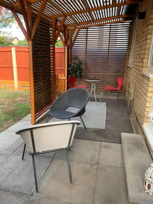 Huntingdon Walk To Town Centre, Cosy, Free Parking Villa Eksteriør bilde