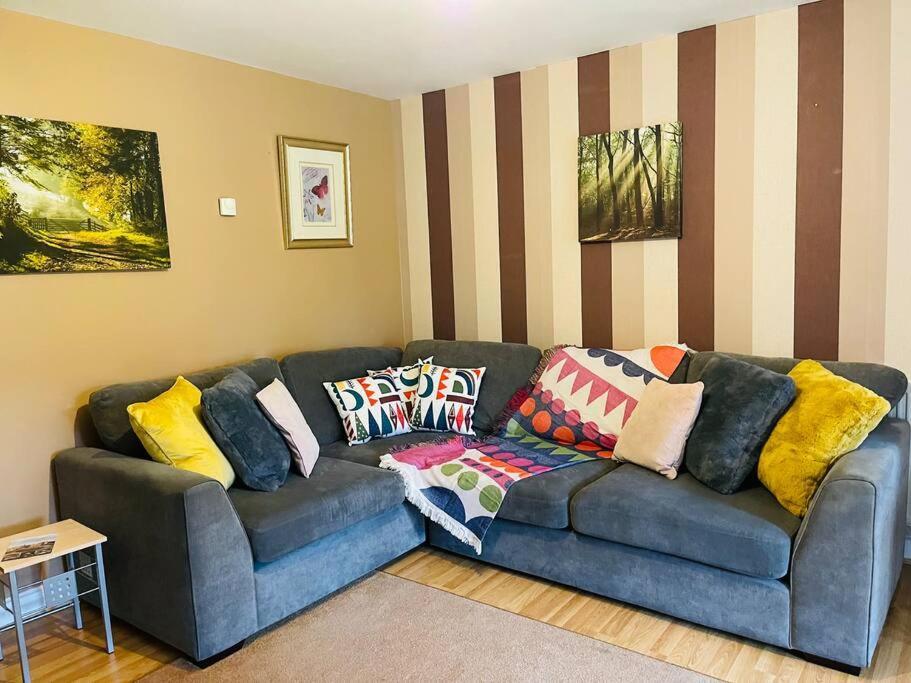 Huntingdon Walk To Town Centre, Cosy, Free Parking Villa Eksteriør bilde