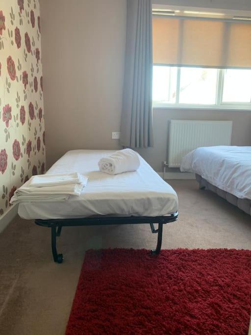 Huntingdon Walk To Town Centre, Cosy, Free Parking Villa Eksteriør bilde