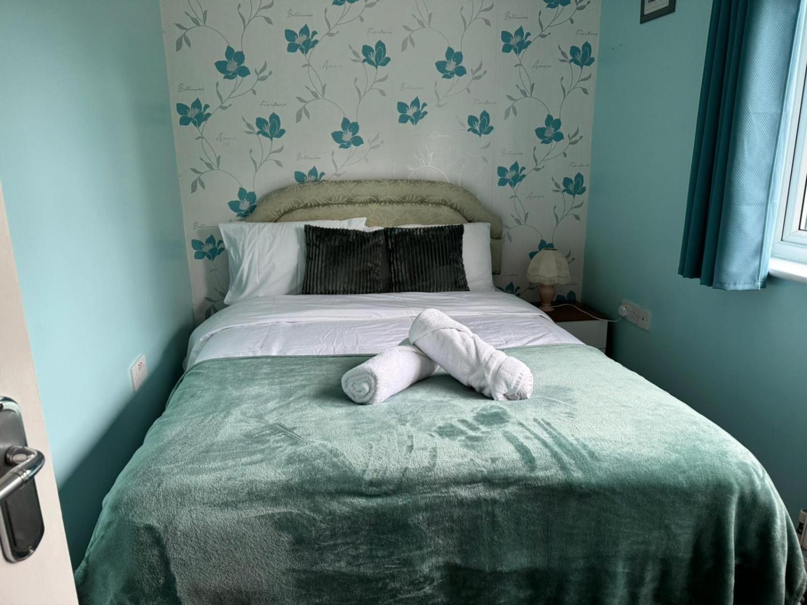 Huntingdon Walk To Town Centre, Cosy, Free Parking Villa Eksteriør bilde